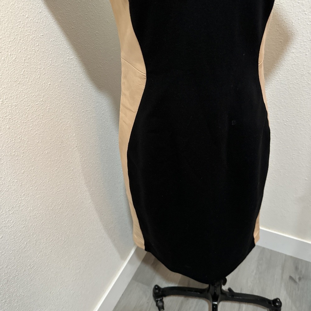 Diane Von Furstenberg Dayton Leather Cocktail Dress Camel & Black Women's Size 8 - Picture 4 of 14